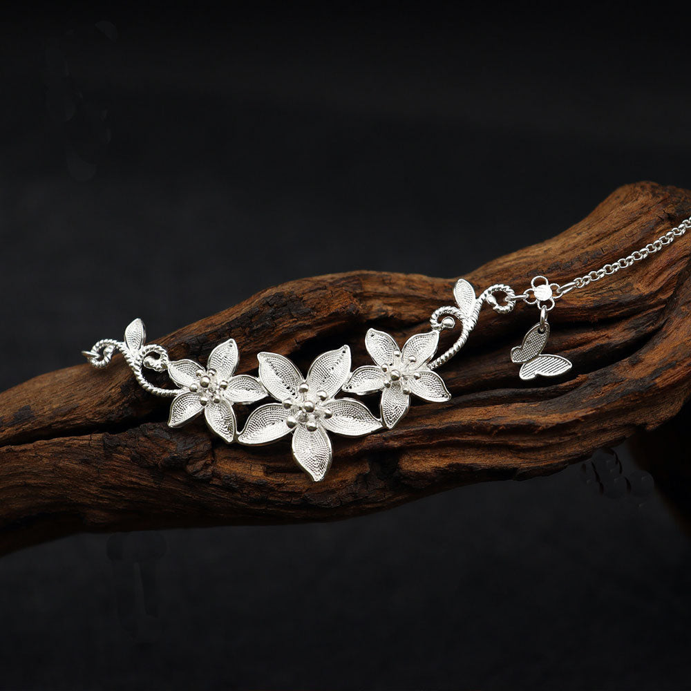 Triple Lily Filigree Necklace in 999 Fine Silver-01