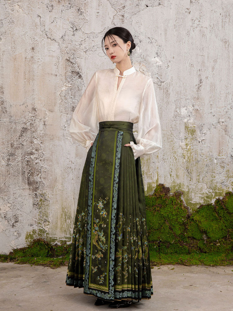 Floral & Avian Motifs – Modernized Seven-Pleated Woven-Gold Ma Mian Qun Skirt Inspired by Chinese Painted Screens-11