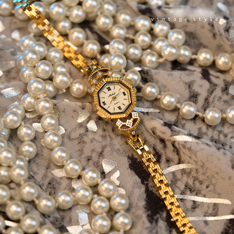Elegant Vintage Gold Octagonal Dial Baroque Style Watch for Women-02