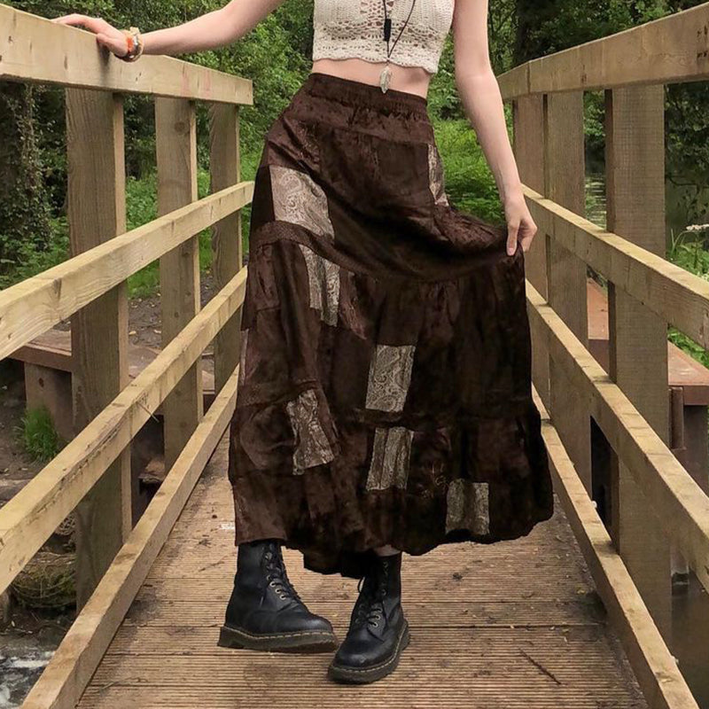 Vintage Velvet Patchwork Retro Tribal Print Skirt: Embrace the Wasteland Fashion Trend-03