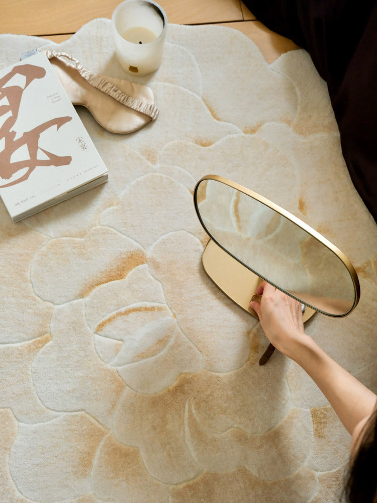 "Golden Silk White Peony" Handwoven White Peony Flower Shaped Rug Home Decor-04