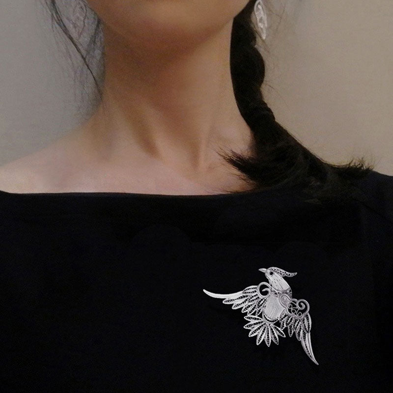 Vintage Plain Silver Filigree Auspicious Bird Phoenix Brooch for Women-03
