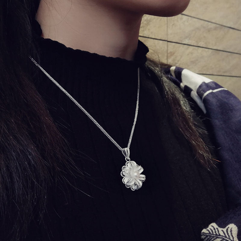 Handcrafted Silver Filigree Inlaid Natural Freshwater Pearl Pendant Necklace-04