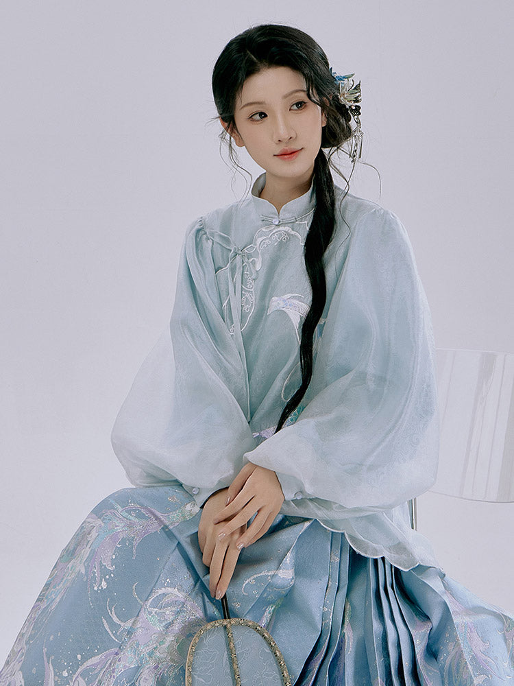 Spiritual Fish and Sea Waves – Dreamy Blue Hanfu Set with Horse Face Skirt Mamianqun Set-04