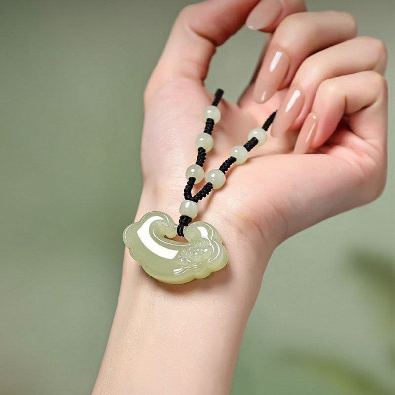 Hetian Jade Lotus Ruyi Lock Necklace-03