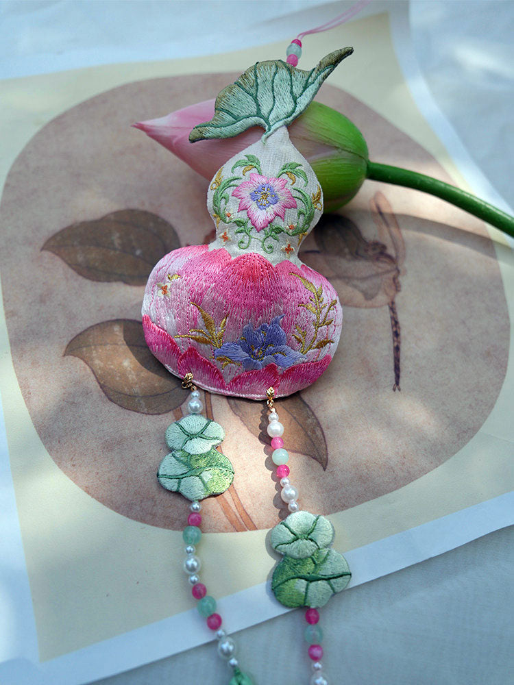 Double-Sided Embroidered Pink Lotus Tassel Sachet Charm-04