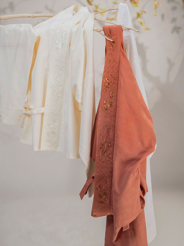 Chinese Style Retro Floral Pattern Embroidery Women's Long Sleeve Mandarin Collar Shirt Hanfu Top-04