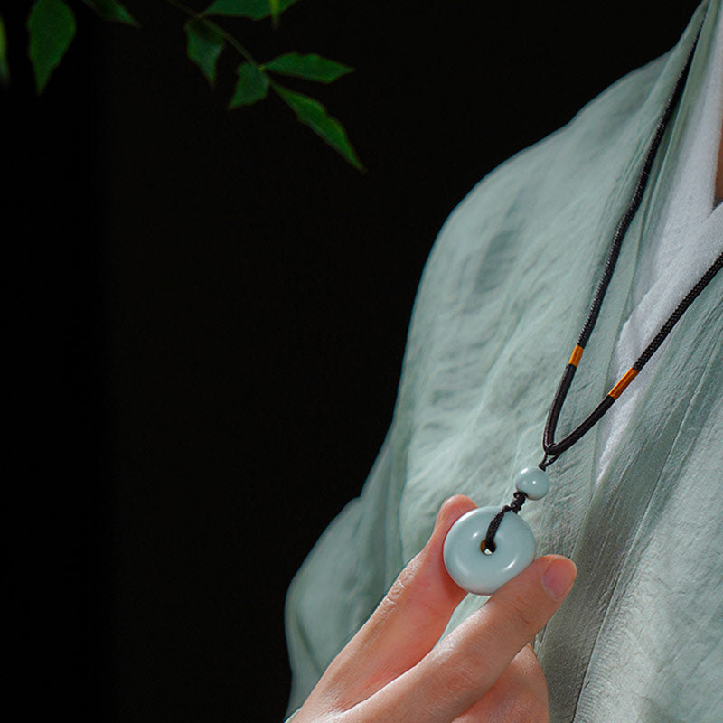 Jingdezhen Ru Kiln Peace Knot Pendant Necklace – A Thoughtful Birthday Gift for Mom or Wife-05