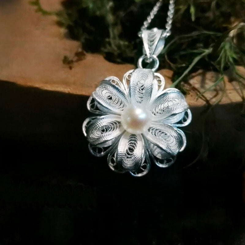 Handcrafted Silver Filigree Inlaid Natural Freshwater Pearl Pendant Necklace-05