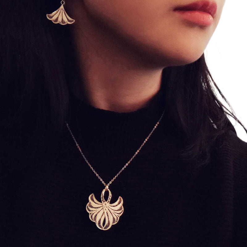 Handmade Vintage Plain Silver Filigree Ginkgo Leaf Necklace and Earrings
-04