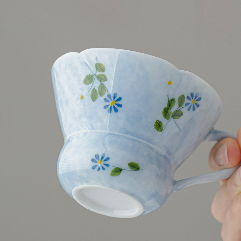 Sky-Blue Daisy Hand-Painted Porcelain Tea Cup-13