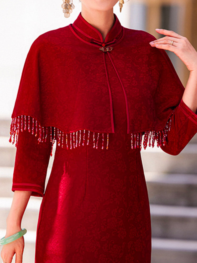 Burgundy Dark Pattern Embroidery Jacquard Cheongsam Dress with Tassel Shawl Two-Piece Set Wedding Celebration Attire for Women-06