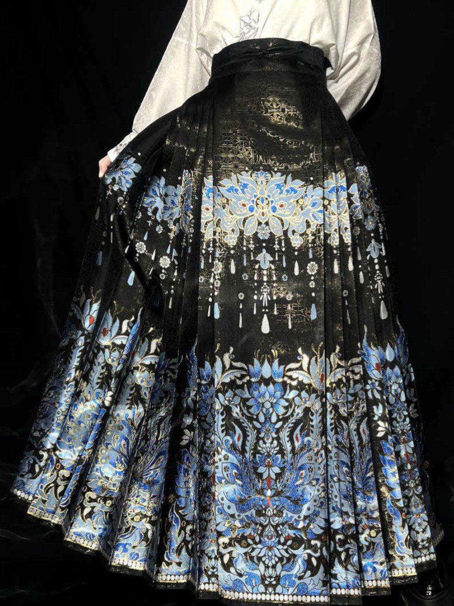 Qingluan Feather Mamian Skirt – Ming-Style Kingfisher Blue & Gold Hanfu Skirt-04
