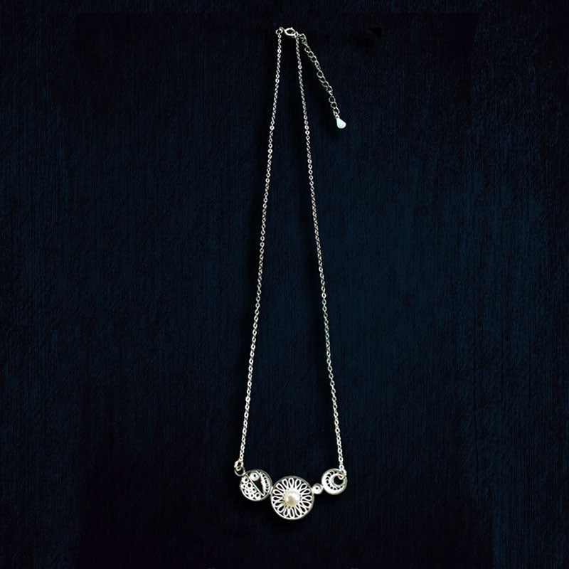 Plain Silver Filigree Geometric Silver Necklace Inlaid with Natural Freshwater Pearls-06