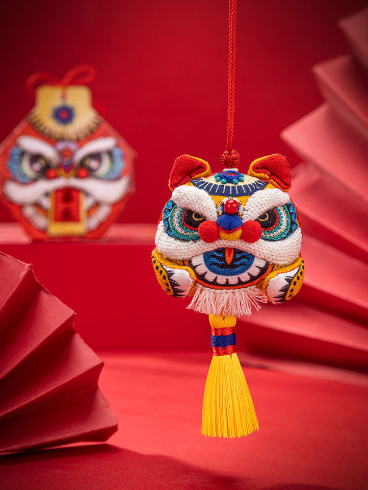 Peace Double Fish and Joyful Lion Talisman Hand Embroidery DIY Material Kit-Blessing Embroidery Amulet and Protective Blessing Sachet Christmas Gift-07