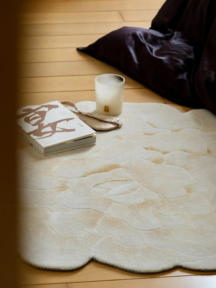 "Golden Silk White Peony" Handwoven White Peony Flower Shaped Rug Home Decor-07