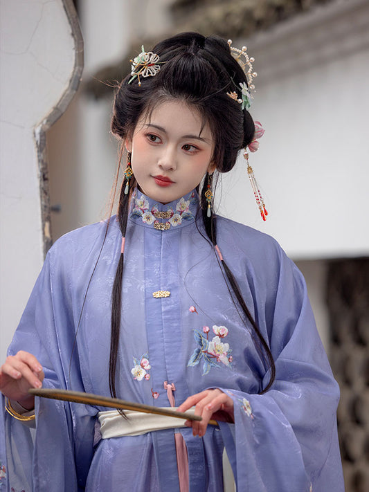 Four Seasons of Elegance - Traditional Embroidered Stand Collar Hanfu Mamianqun Skirt Set-02