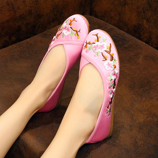 Chinese-Style Satin Embroidered Slip-On Flats | Plum Blossom-02