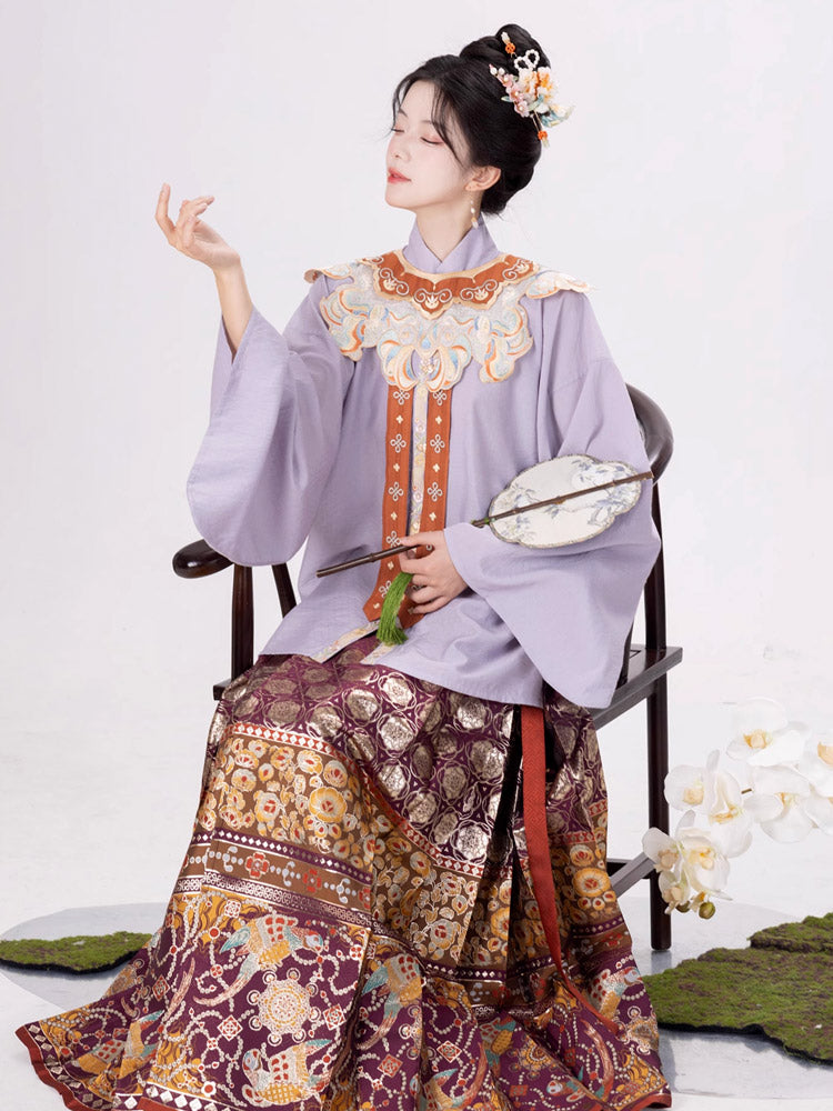 Women's Ming Dynasty-style Gold Embroidered Mamianqun Hanfu Skirt-09