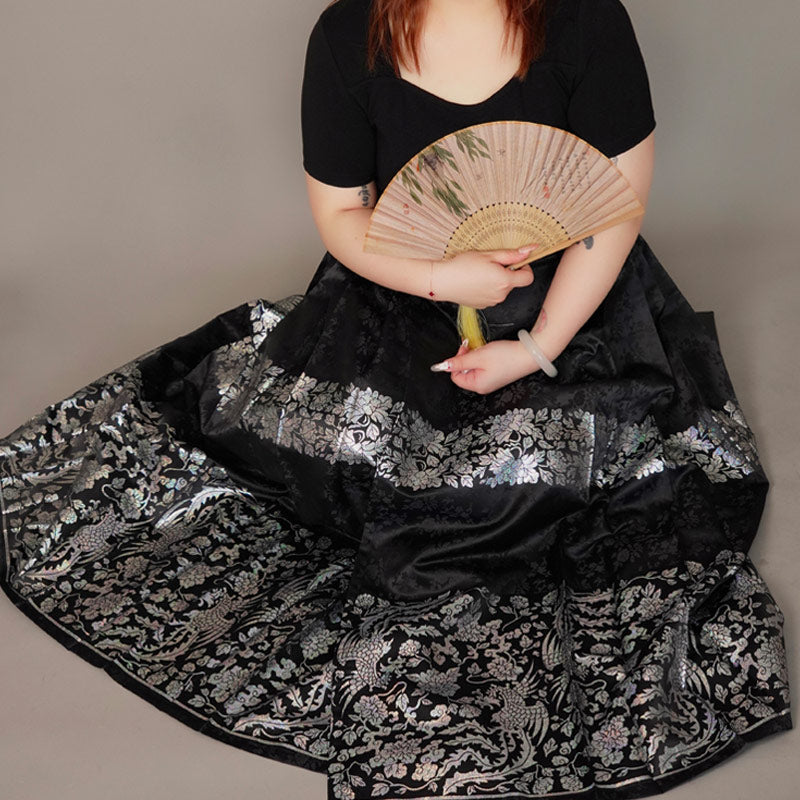 Plus Size Hanfu Ma Mian Qun Skirt Set - Traditional Chinese Hanfu Outfit with Vintage Embroidery, Loose Fit & Modest Elegance-08