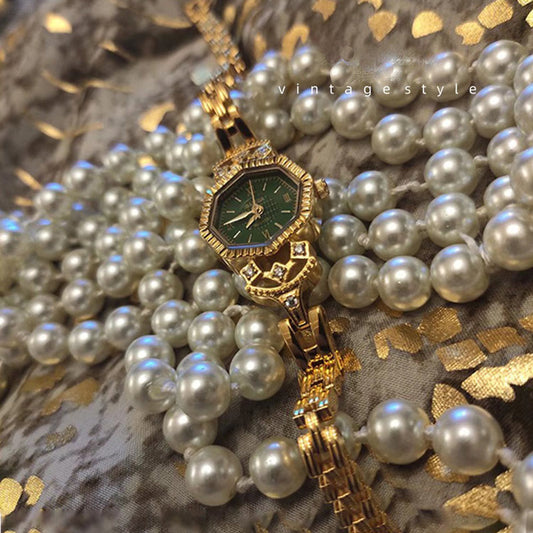 Montre de style baroque à cadran octogonal vert vintage pour femme