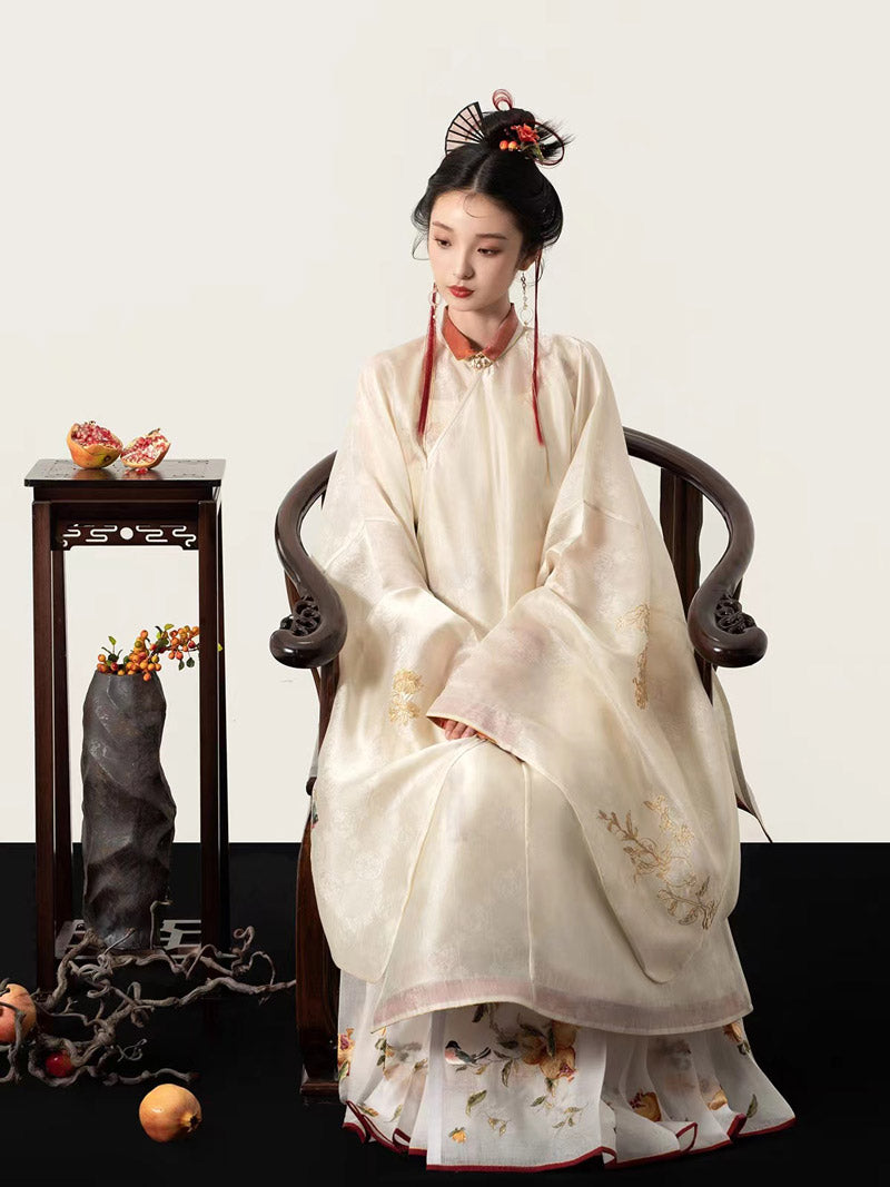 Magpies Singing on the Pomegranate Tree Branch「Good things are coming」Embroidered Hanfu Clothing-03