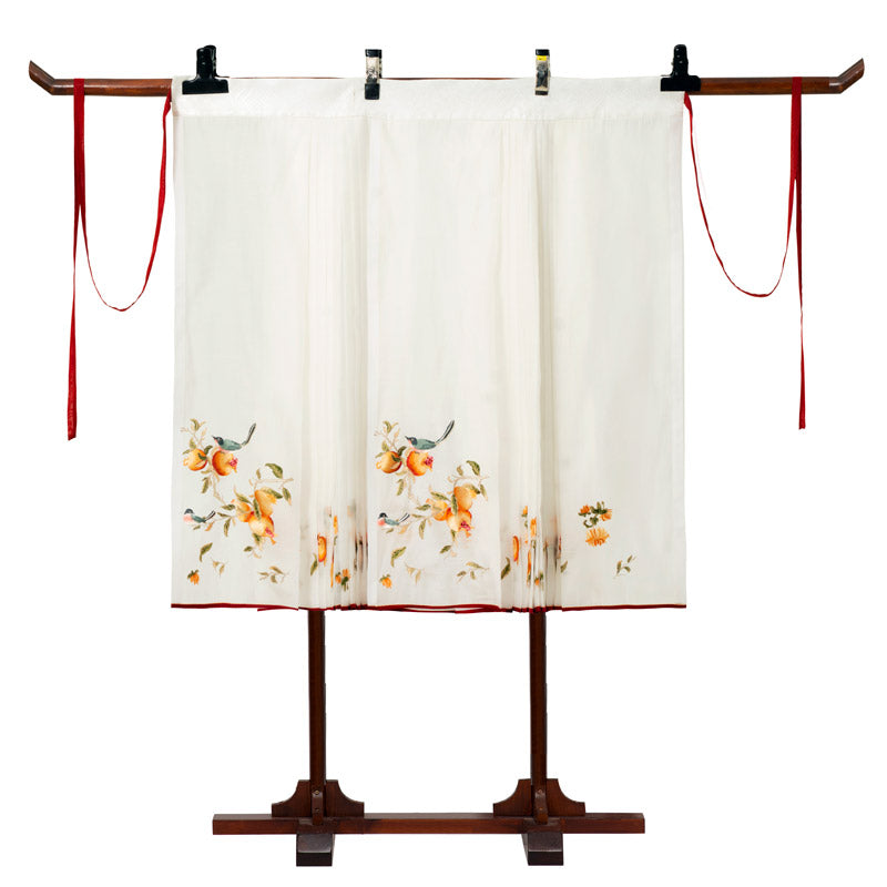 chinese horse face skirt