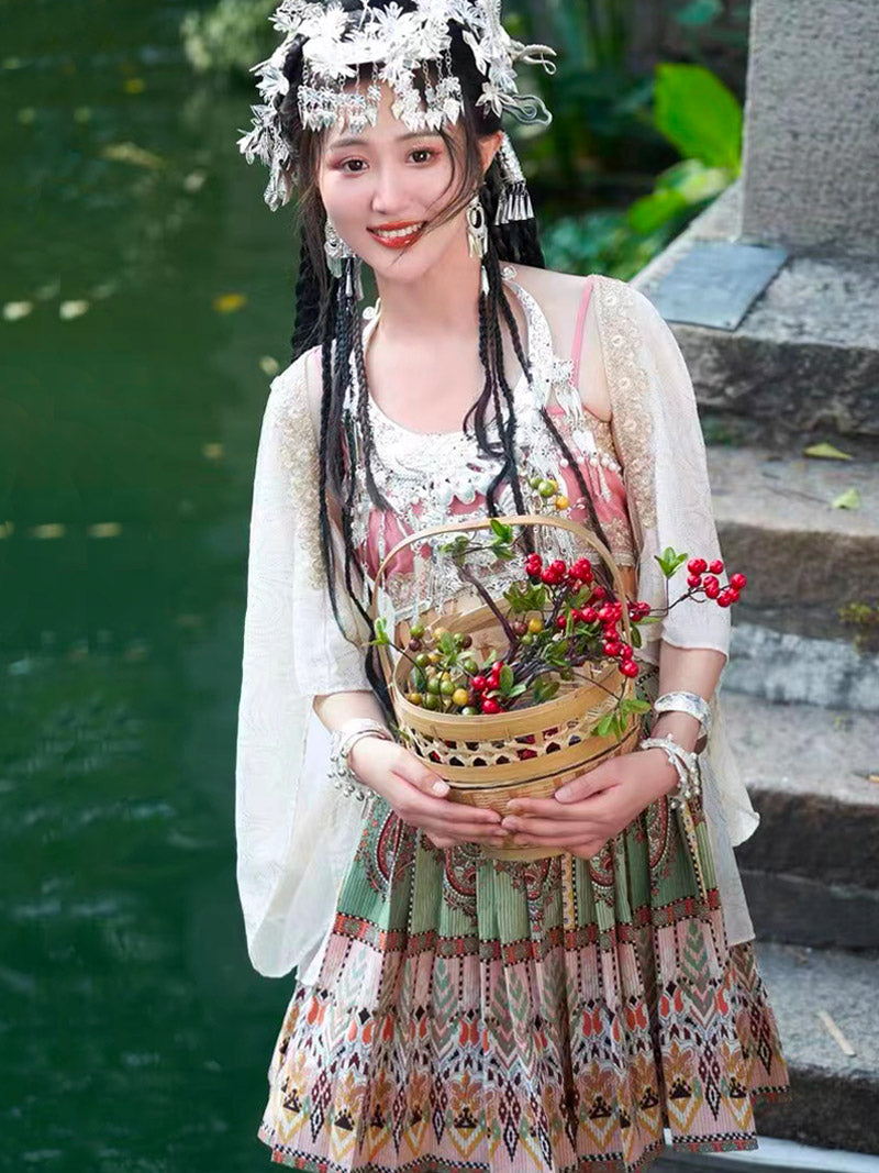Girl Picking Water Chestnut in the River - Morden Miao Ethnic Minority Hanfu Skirt Set-06