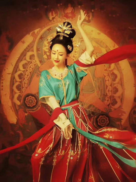 Dunhuang Feitian Costume Hanfu Vêtements inspirés des peintures murales de Dunhuang (3PCS)