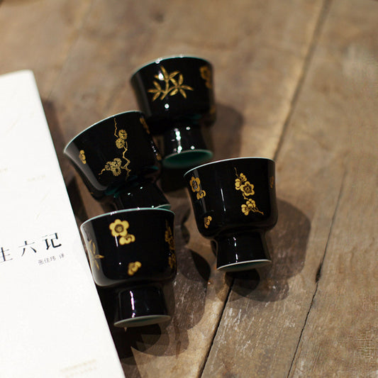 Suì Hán Sān Yǒu - Hand-painted Pine, Bamboo, Plum with Gold Foil Ceramic Teacup Wine Cup-01