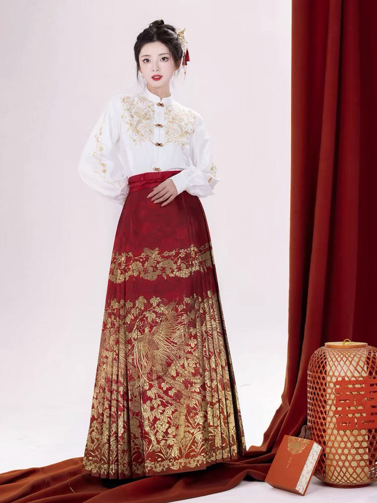 Phoenix Nesting in the Wutong - Red Mamianqun Skirt-03