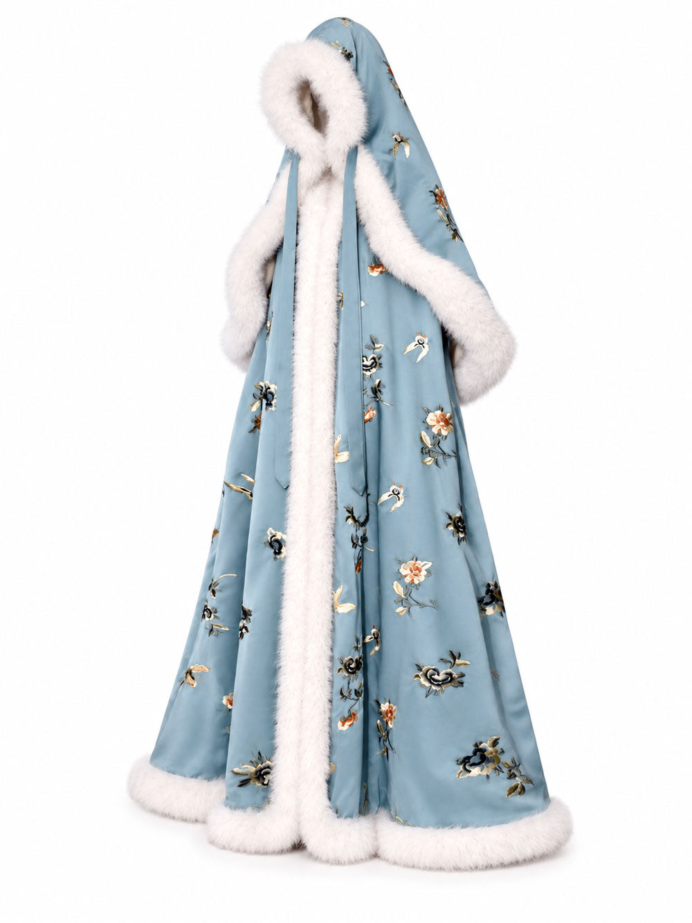 Blue Su Embroidery Hanfu Cape with Faux Fur Lining — Butterflies Among Blossoms