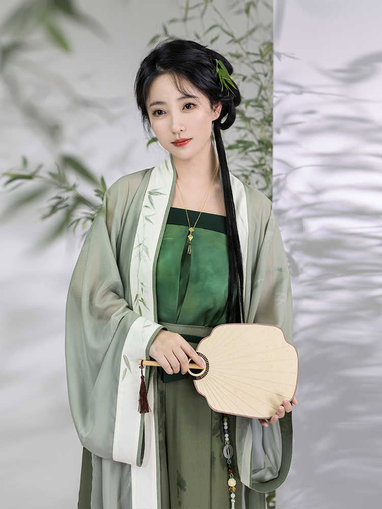 Veiled in Mist and Rain - Song Dynasty-Inspired Fresh Green Modern Hanfu Outfit-01