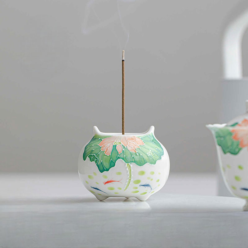 Hand-Painted Koi & Lotus Porcelain Incense Burner (100 ml)-07