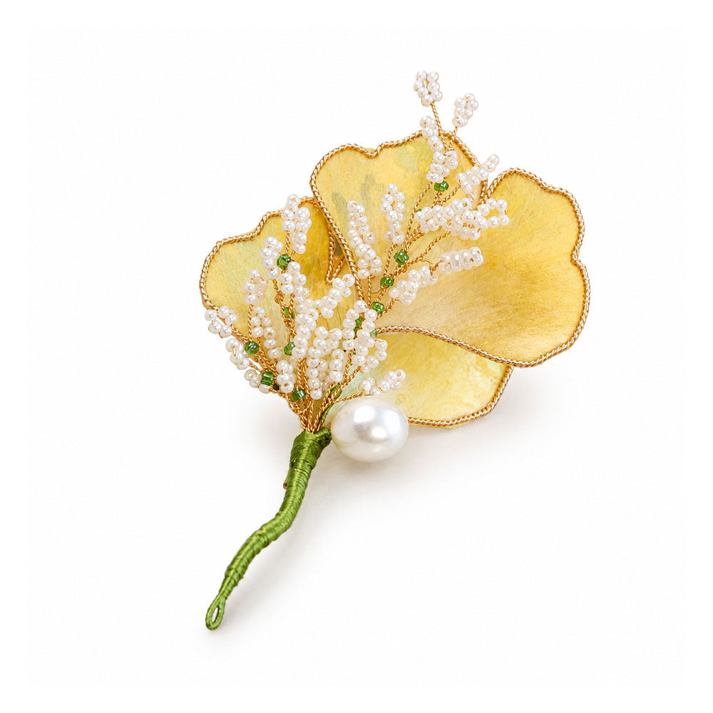 Chinese Ronghua Ginkgo Leaf Brooch — Elegant Gift for Her-01