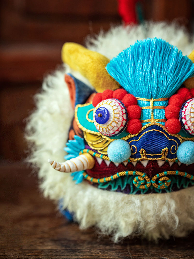 Handmade DIY Auspicious Beast Kirin Embroidery Material Kit - 3D Fabric Kirin Ornament Birthday Gift-02