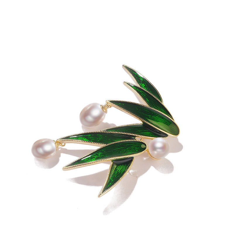 Chinese Classic Bamboo Leaf Brooch Pin for Women Adorned with Freshwater Pearls-02