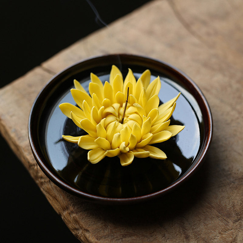 Handcrafted Ceramic Chrysanthemum Incense Burner and Holder-02