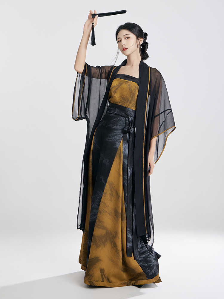 Moonlit Night - Song Style Three-Pleat Skirt Hanfu Set Traditional Chinese Half Skirt-02