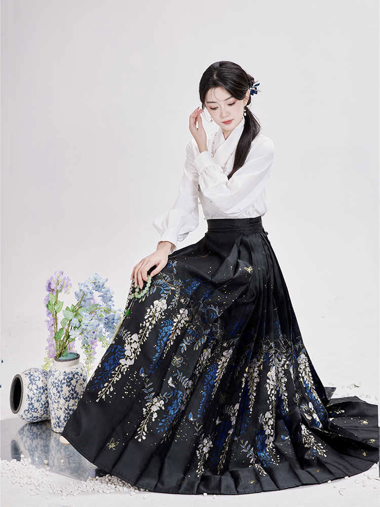 Wisteria Flower Rain Ma Mian Skirt - Modern Style Hanfu Mamianqun Daily Wear for Women-04