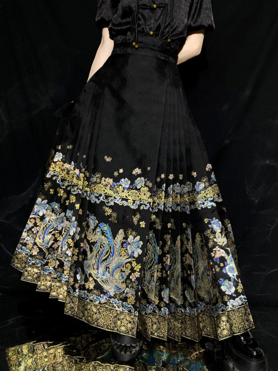 Phoenix in Flight Brocade Mamian Skirt – Ming-Style Woven Gold Hanfu Skirt-02