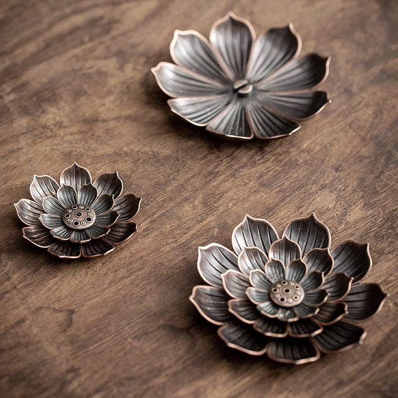 Lotus Blossom Incense Holder – Detachable Multi-Hole Design for Zen Rituals-02