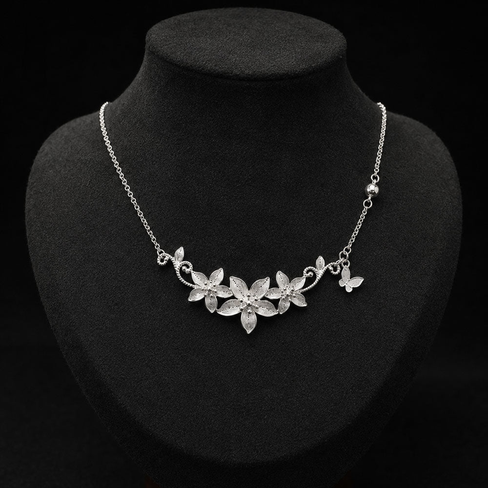 Triple Lily Filigree Necklace in 999 Fine Silver-03