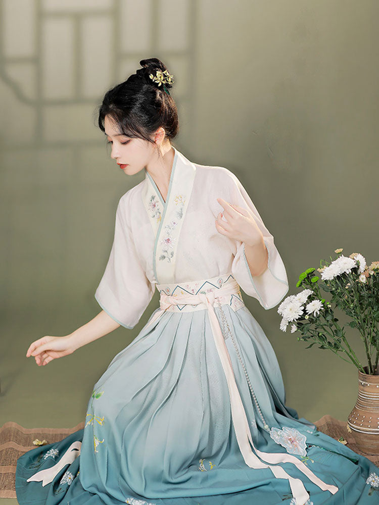 Graceful Vintage Ombre Blue Embroidered Flower Modern Hanfu Skirt Inspired by the Song Dynasty-04