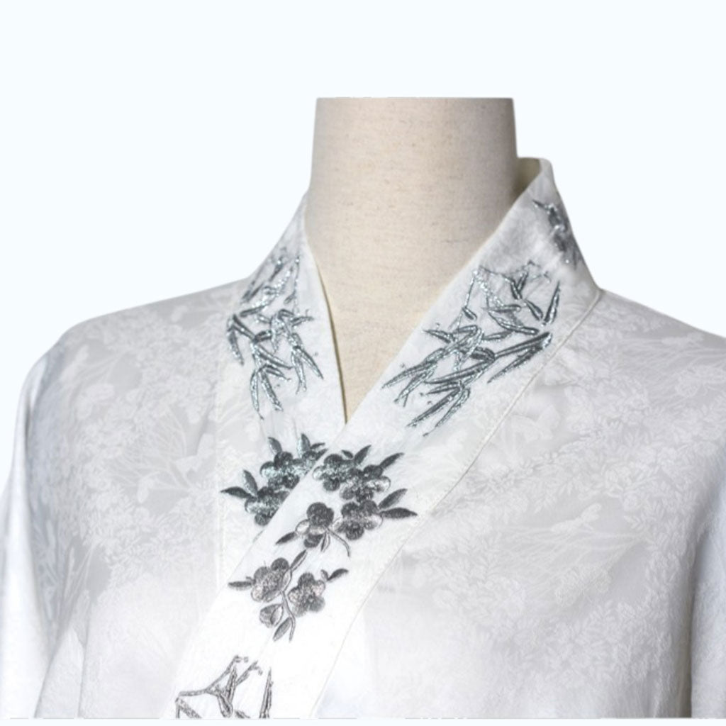 Snow Bamboo Plum Embroidered Song-Style Jiaoling Hanfu Shirt-06