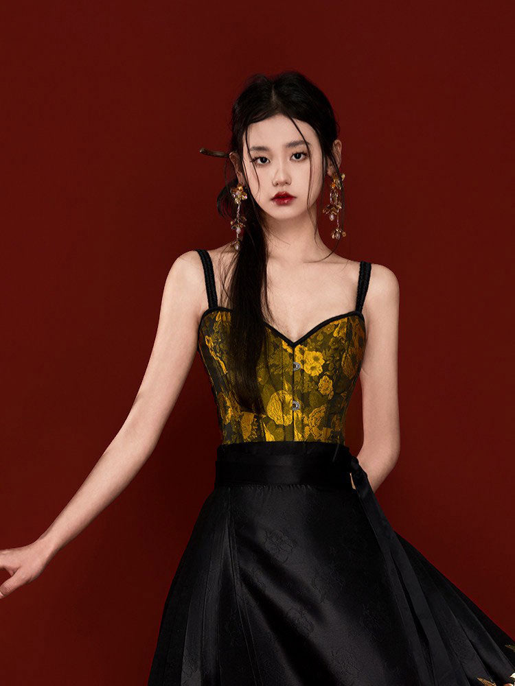 Black & Gold Vintage Hanfu Camisole Bustier Top for Mamian Skirt-04
