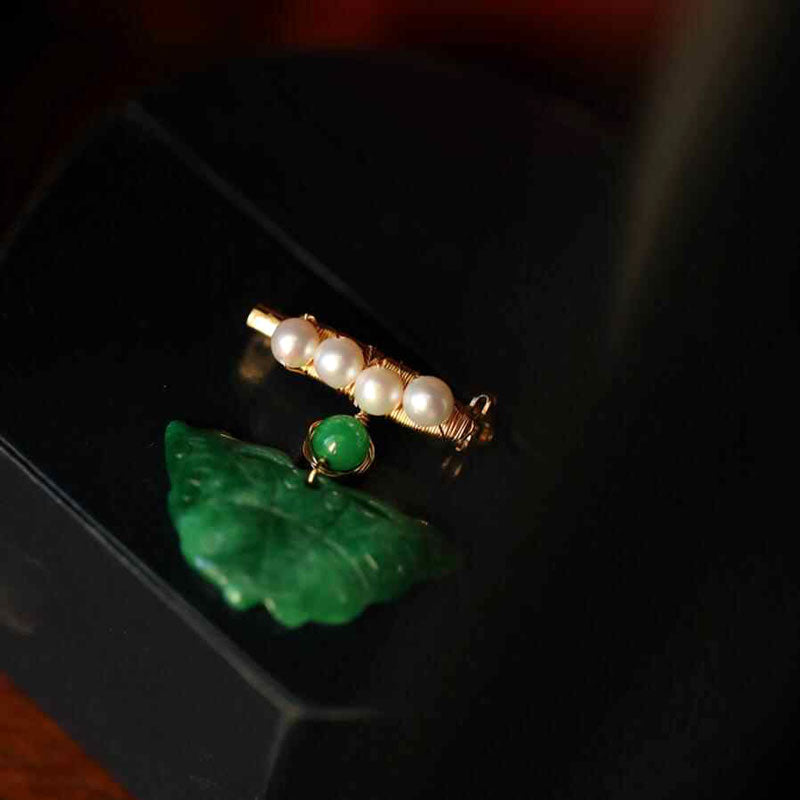 Chinese Green Butterfly Brooch with Freshwater Pearls-04