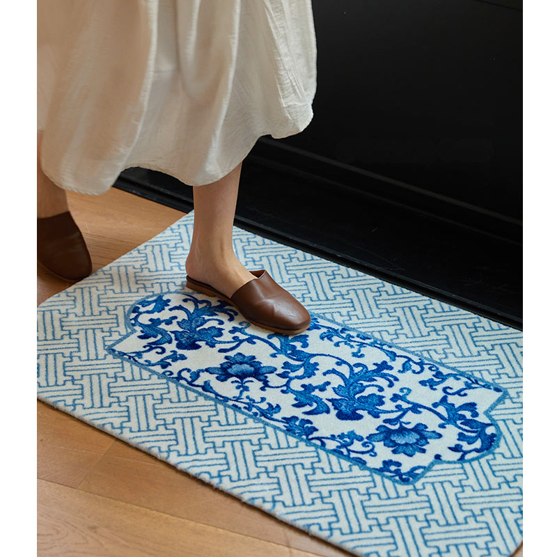 Chinese-inspired Vintage Blue & White Floral Carpet-06