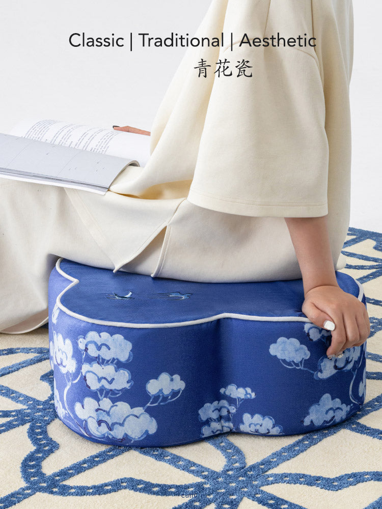 Chinese Blue and White Embroidered Swallows Return Meditation Cushion Pouf-04