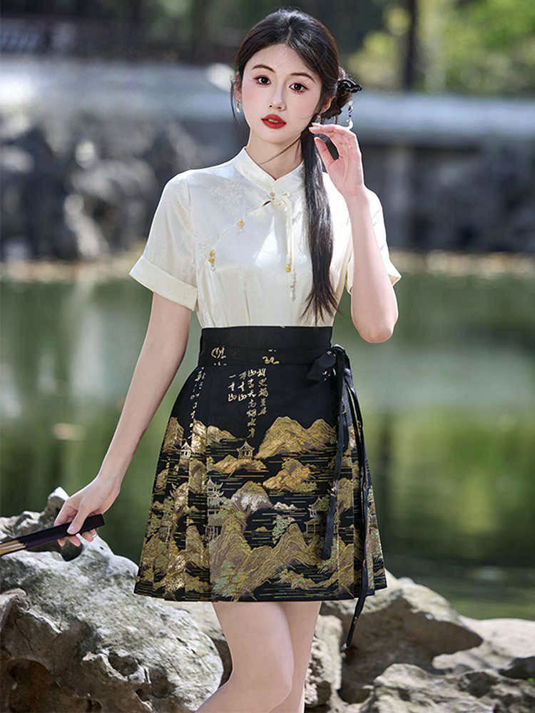 Mountains, Waters, and Pavilions – Woven Gold Short Mamianqun Skirt-01